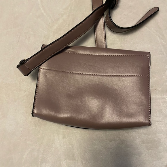 Small bag - Picture 2 of 3